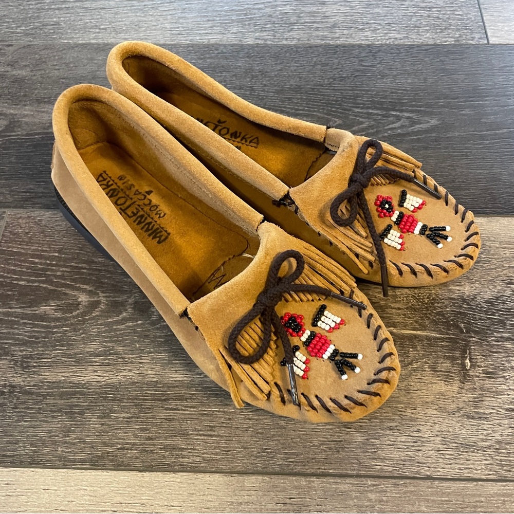 Minnetonka Beaded Thunderbird Suede Moccasins Native Flats Womens Size 7